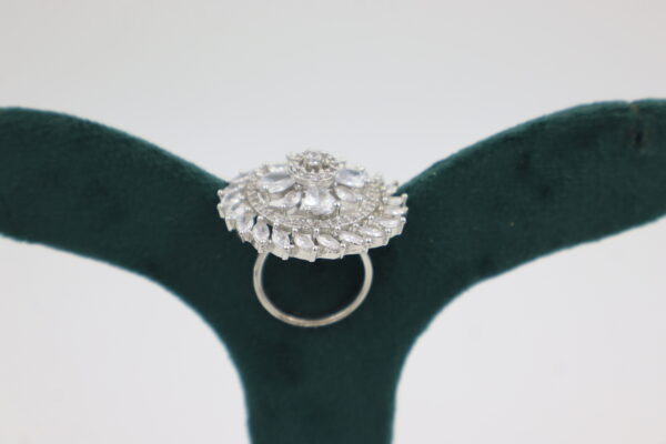 Ring White B#YG00000303 - Image 2