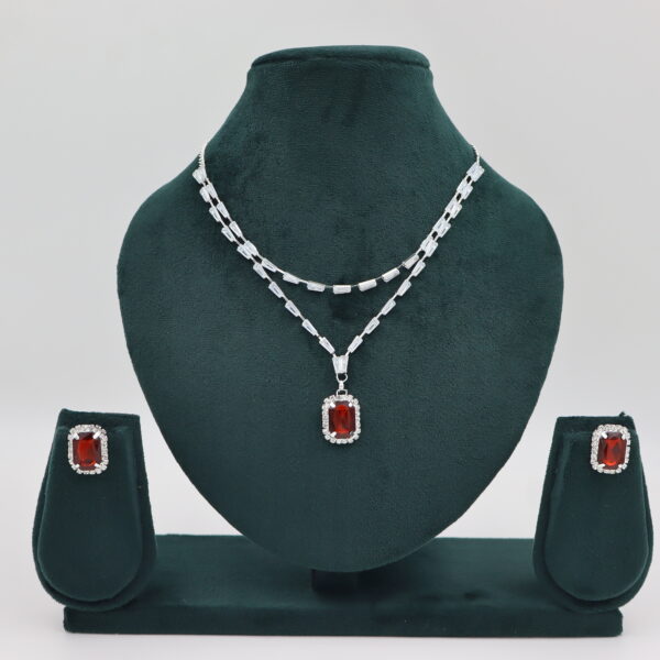 Necklaces Maroon B#YG00000248