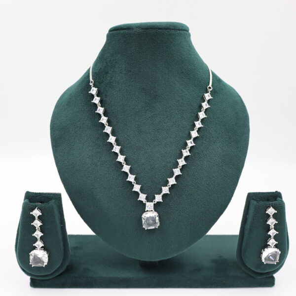 Necklace Crystal B#YG00000313 B