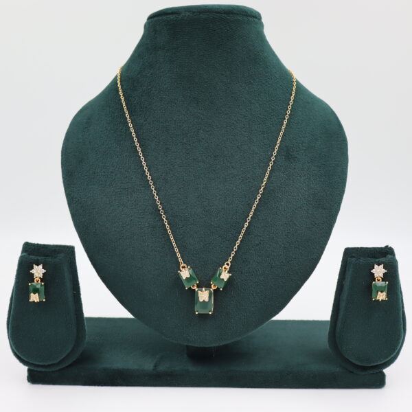 Necklace Green B#YG00000253 A