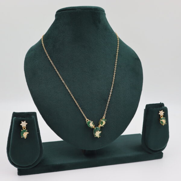Necklace Green B#YG00000254 B - Image 2
