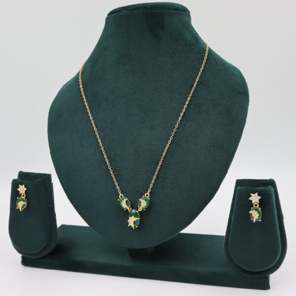 Necklace Green B#YG00000254 B - Image 3