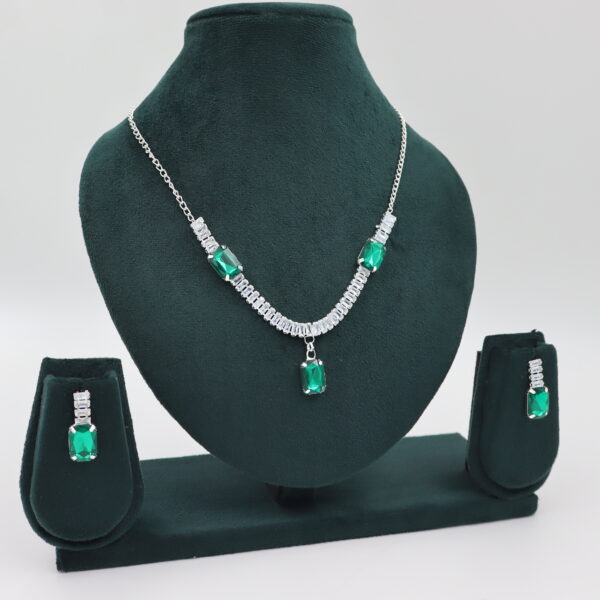Necklace Green B#YG00000305 - Image 2