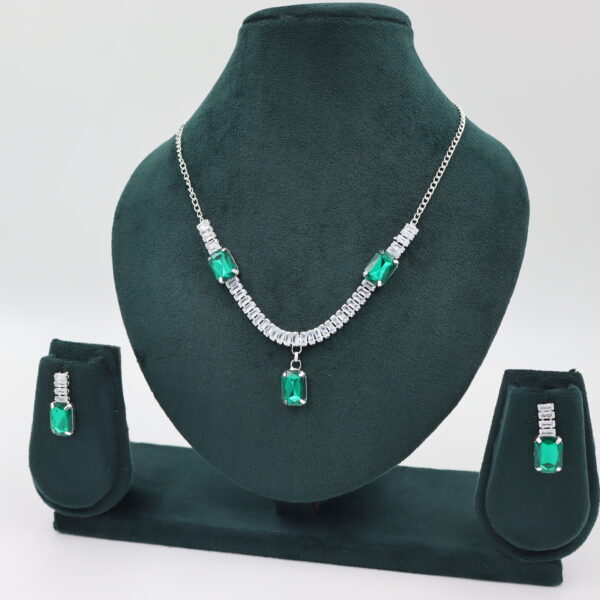 Necklace Green B#YG00000305 - Image 3