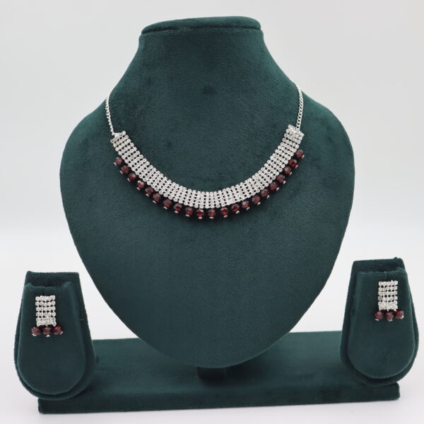 Necklaces Maroon B#YG00000250